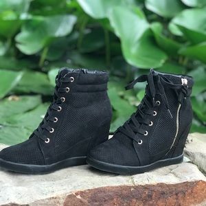 Shoe Dazzle wedge ankle boots